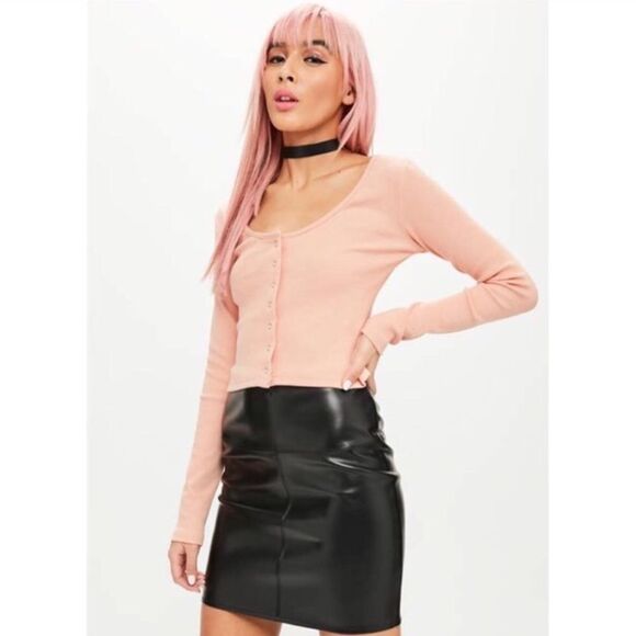 🆕Missguided Cropped Long Sleeve Cream Top - Picture 2 of 8